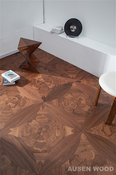 Princesa Anne-Parket iz črnega oreha